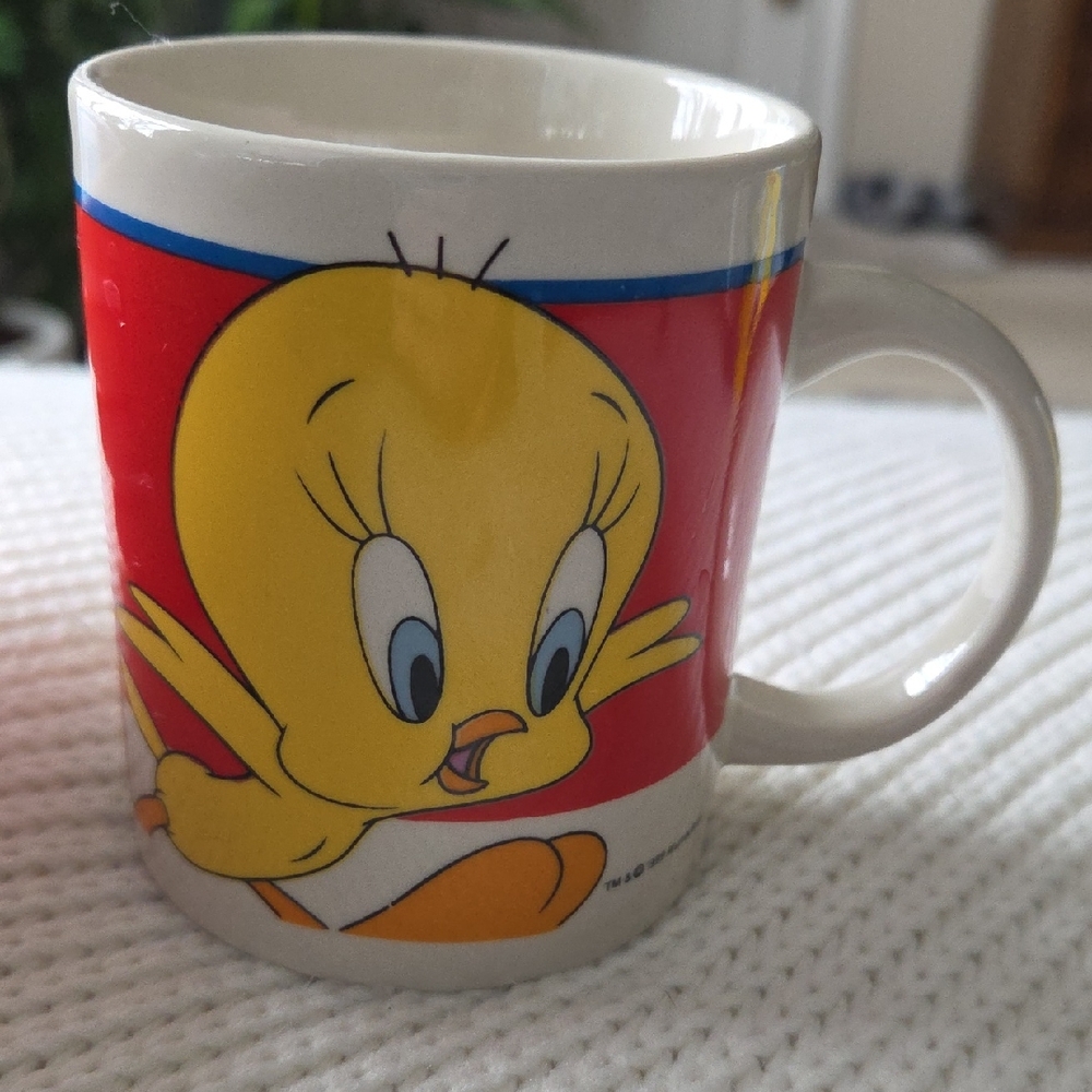 Tweety Bird Mug with Red Background